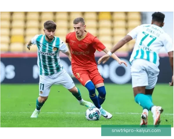 吉马良斯阵型变化引发新战术调整，表现值得关注。